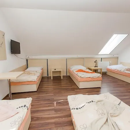 Casa de hóspedes Hviezda *