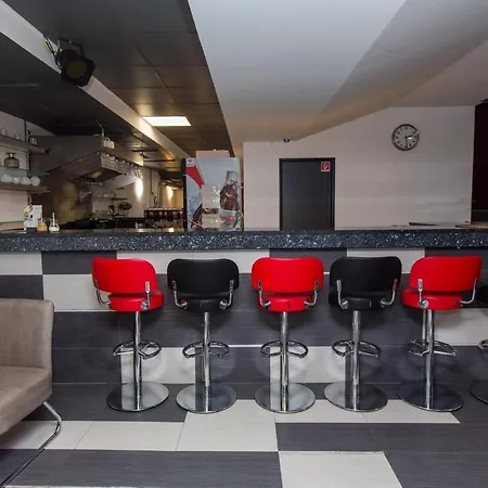 Casa de hóspedes Hviezda *